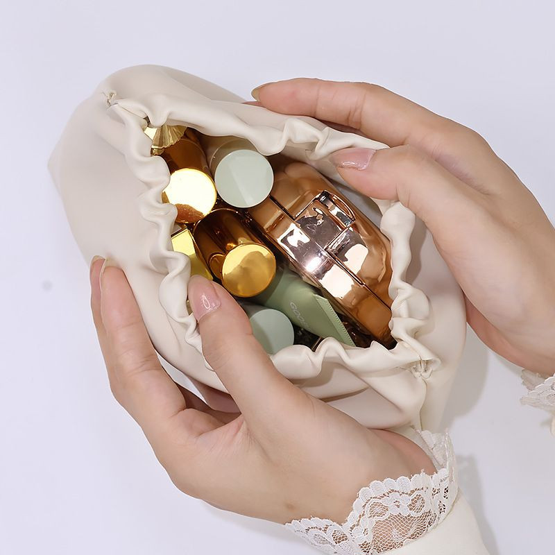 High-Value PU Makeup Bag Insulation Fashionable Portable Travel for Toiletry Storage Pouch Waterproof Cosmetic Lipstick