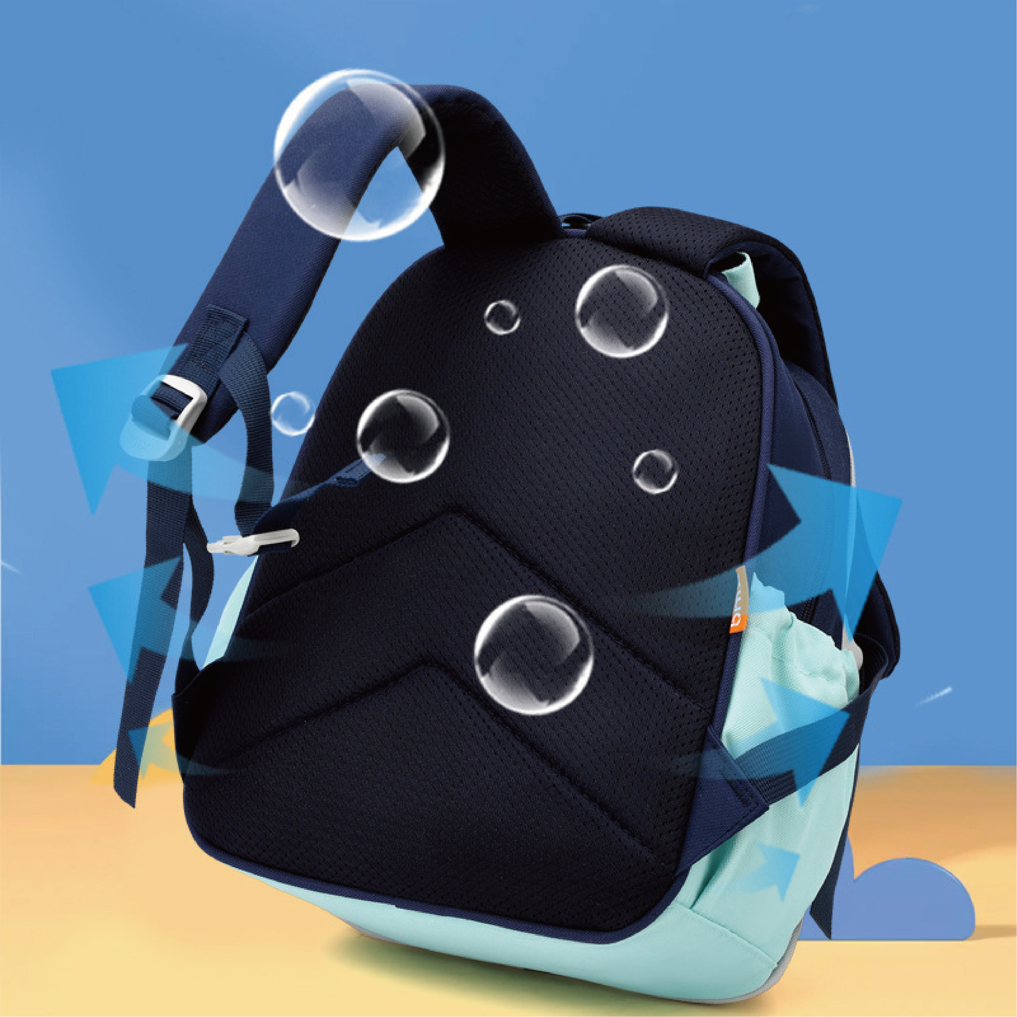 Perfect for preschool, kindergarten, or family outings, helping kids carry books, snacks, and toys with ease and comfor