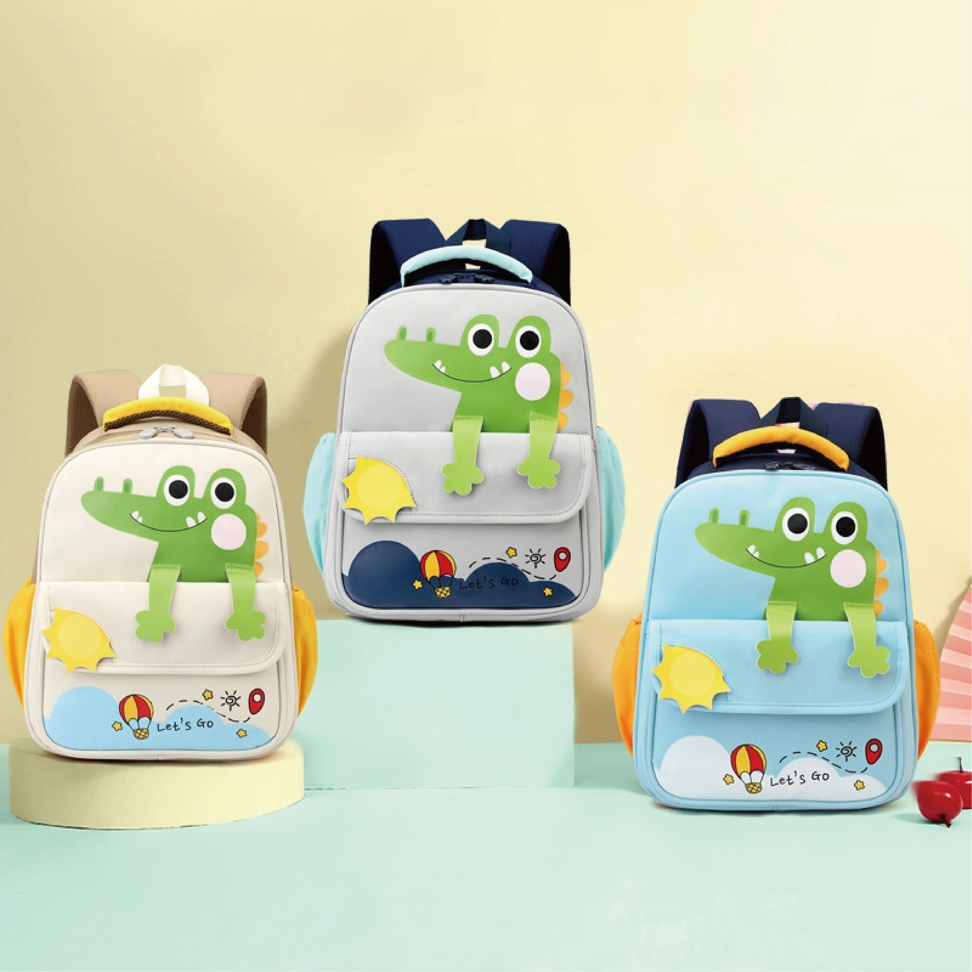 Perfect for preschool, kindergarten, or family outings, helping kids carry books, snacks, and toys with ease and comfor