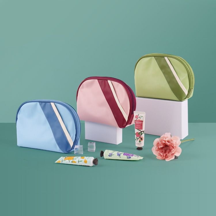 2025 High-End Waterproof PU Leather Makeup Pouch Clutch Shell New Exquisite Portable Storage Evening Cosmetic Bag Zippe