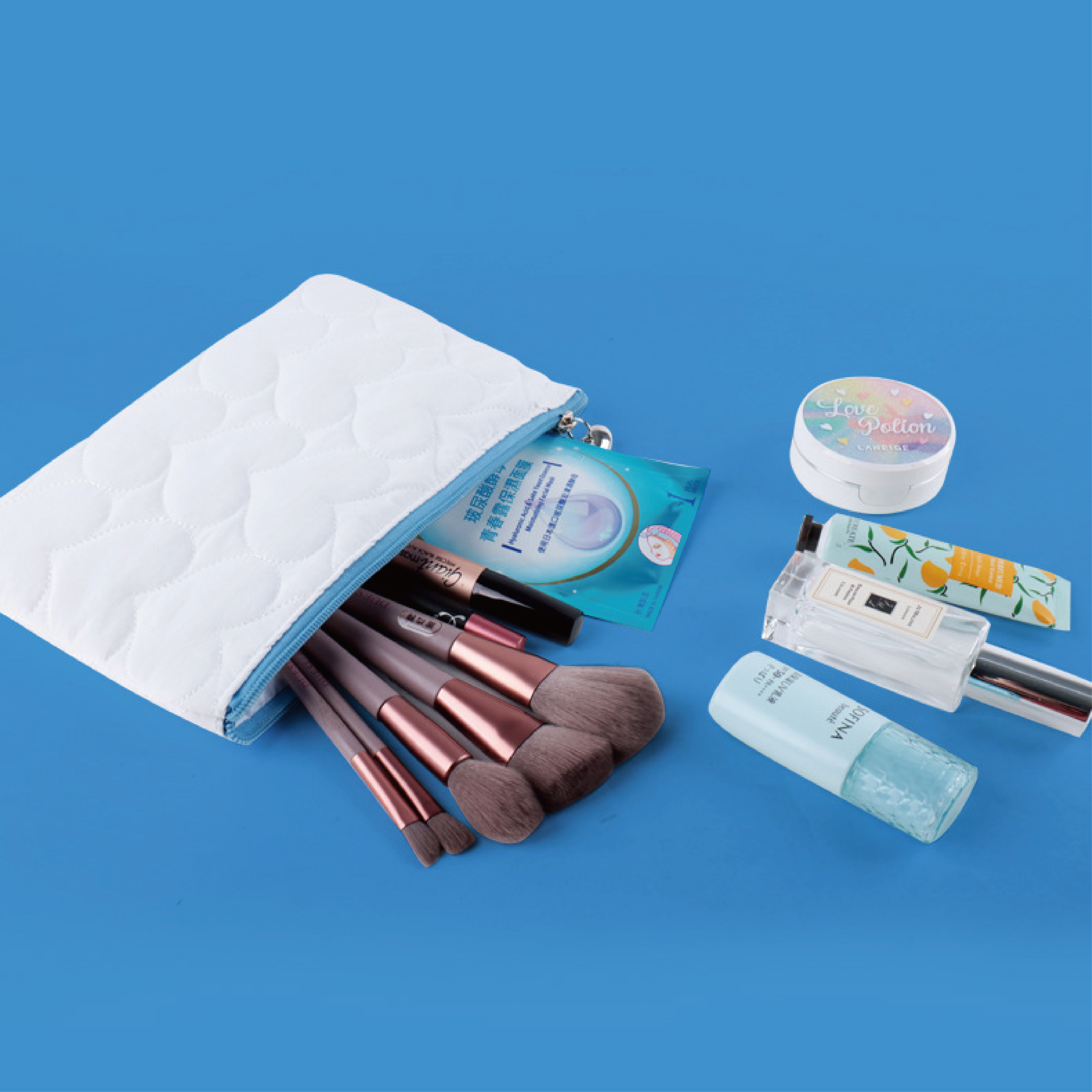 In-flight grooming, travel beauty keeping, portable womens organizing, journey tidying